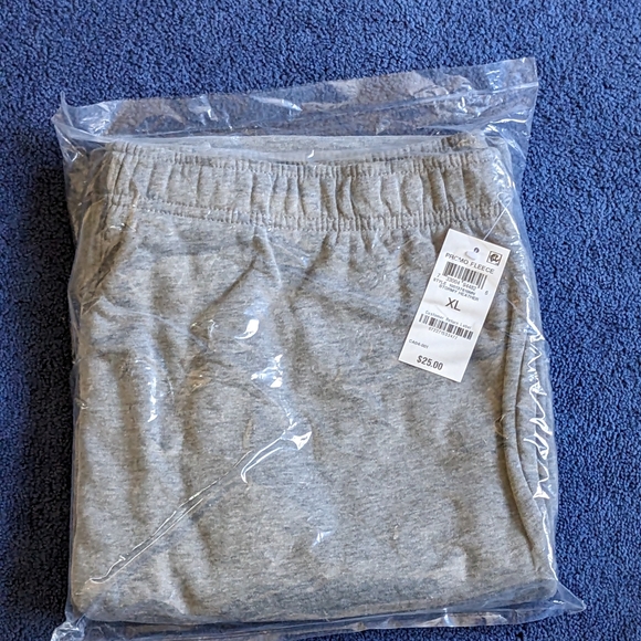 2 Pair of Ideology Men's Fleece Shorts XL - Picture 4 of 4